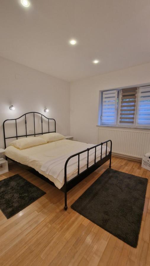 Apartman Roses Zagreb Buitenkant foto